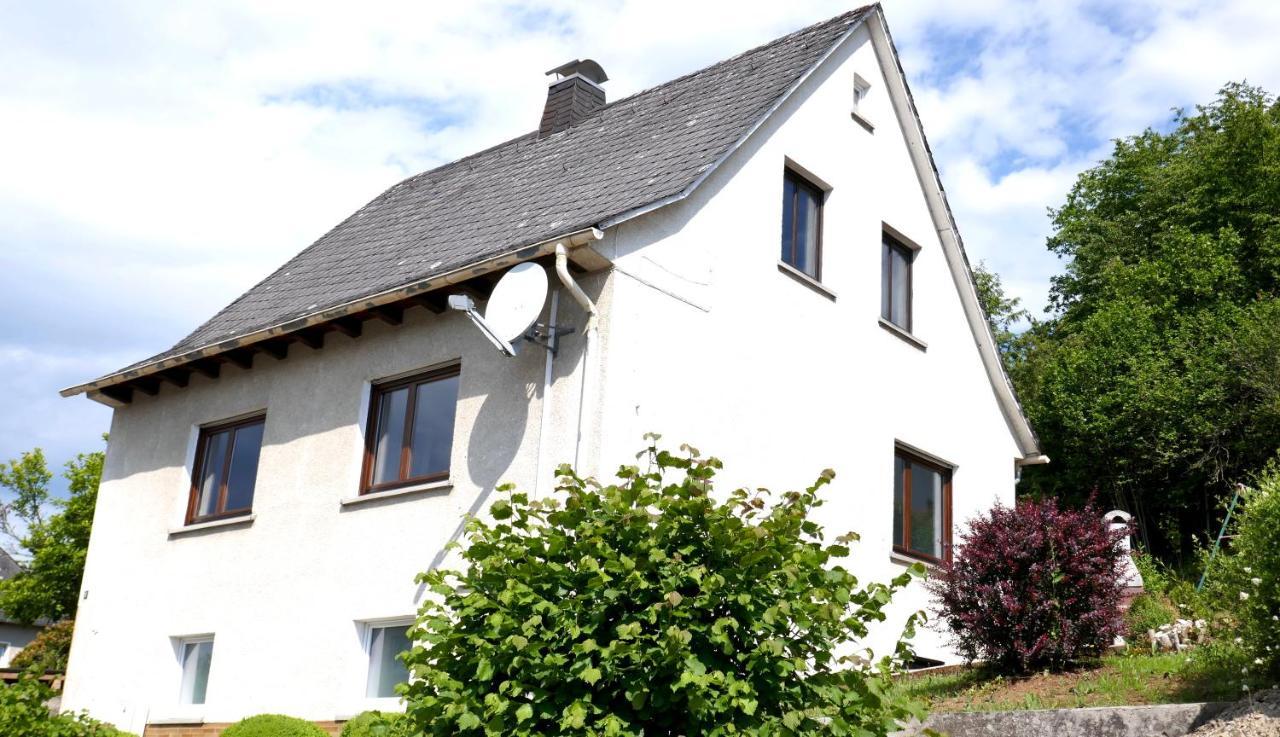 Апартаменты Apartmenthaus Ruhezeit Bad Endbach